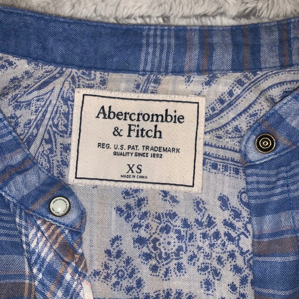 Button Up Shirt - Picture 2 of 5